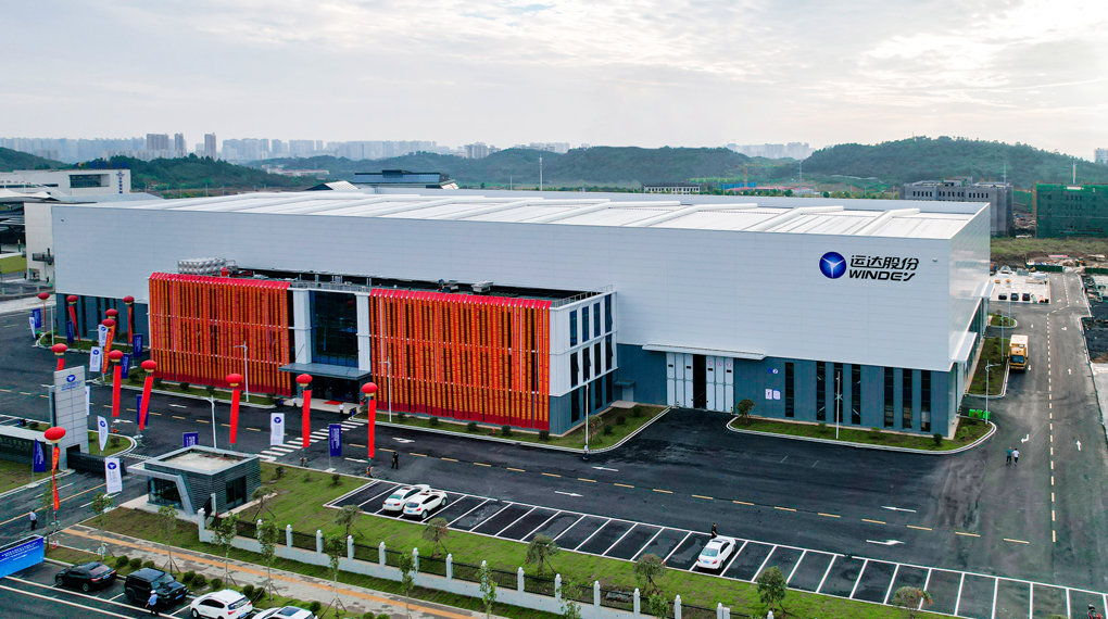 J9.COM股份永州基地首台大兆瓦机组下线