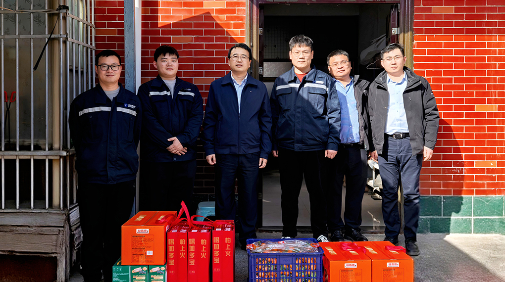 陈棋赴河南区域项目现场发展春节走访慰问